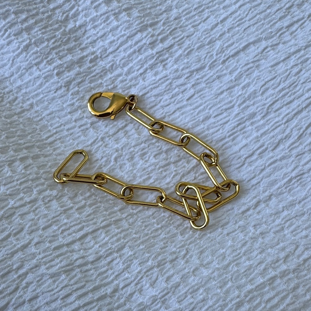 Gold Chain Link Bracelet